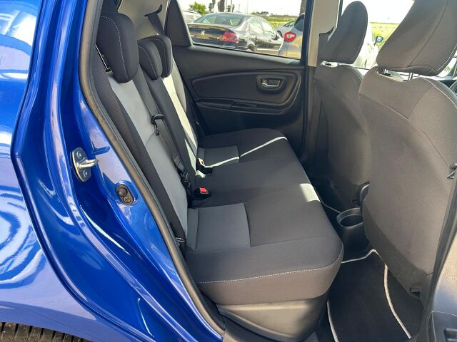 TOYOTA YARIS ADVANCE 1.5 HYBRID AUTO SPANISH LHD IN SPAIN 35000 MILES 2017